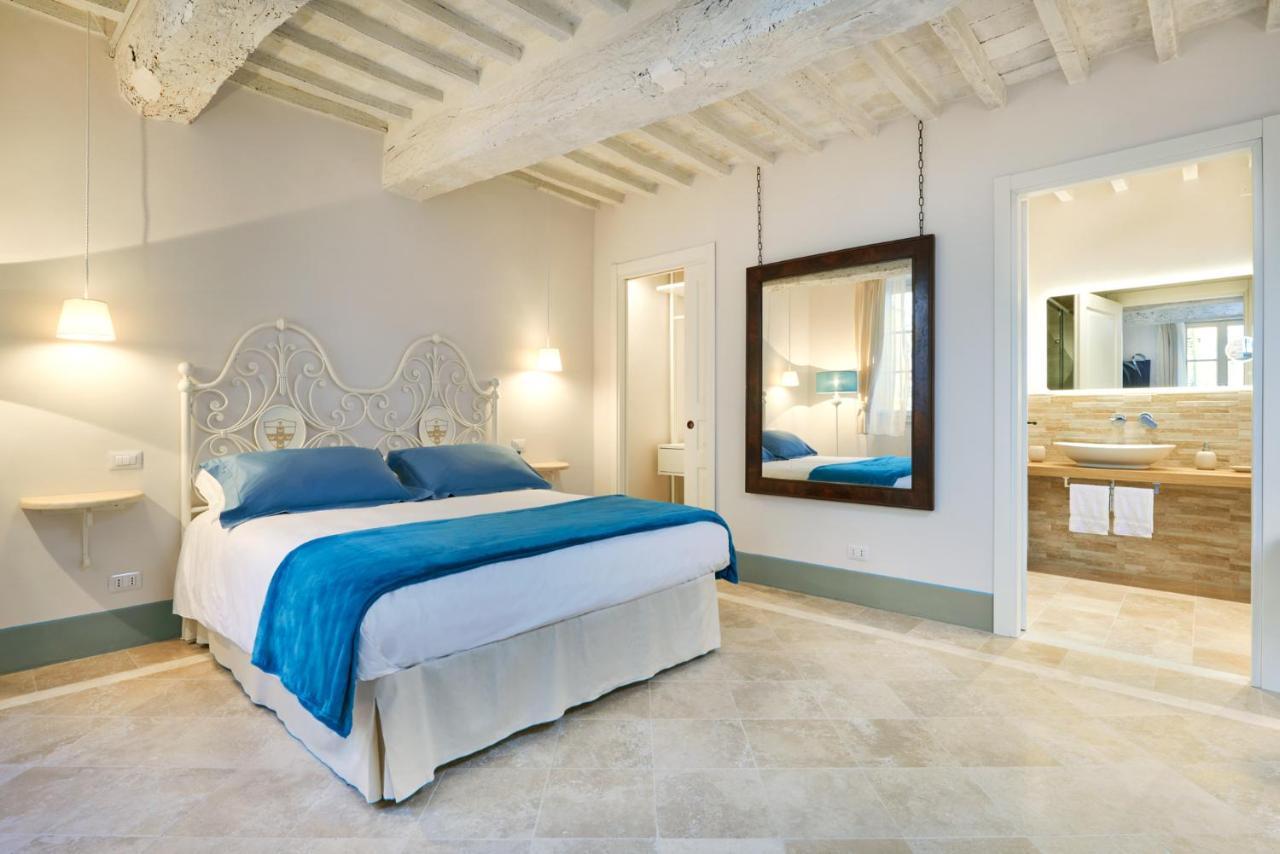 Bed and Breakfast Palazzo Pio III - Residenza D'Epoca Сартеано Экстерьер фото